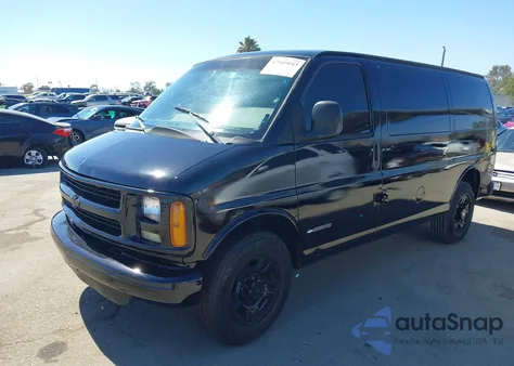 2001 Chevrolet Express из США, поврежденный, VIN 1GCHG35R311137873